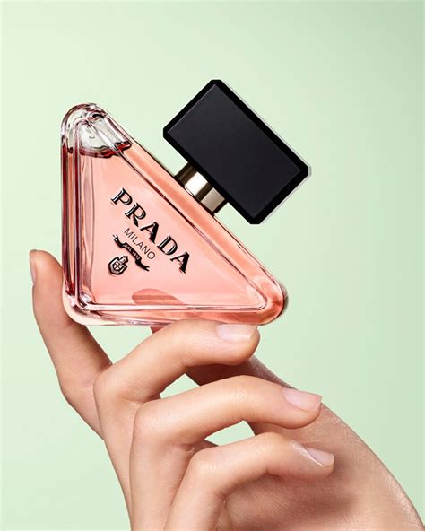 parfum prada femme paradoxe|paradoxe eau de parfum.